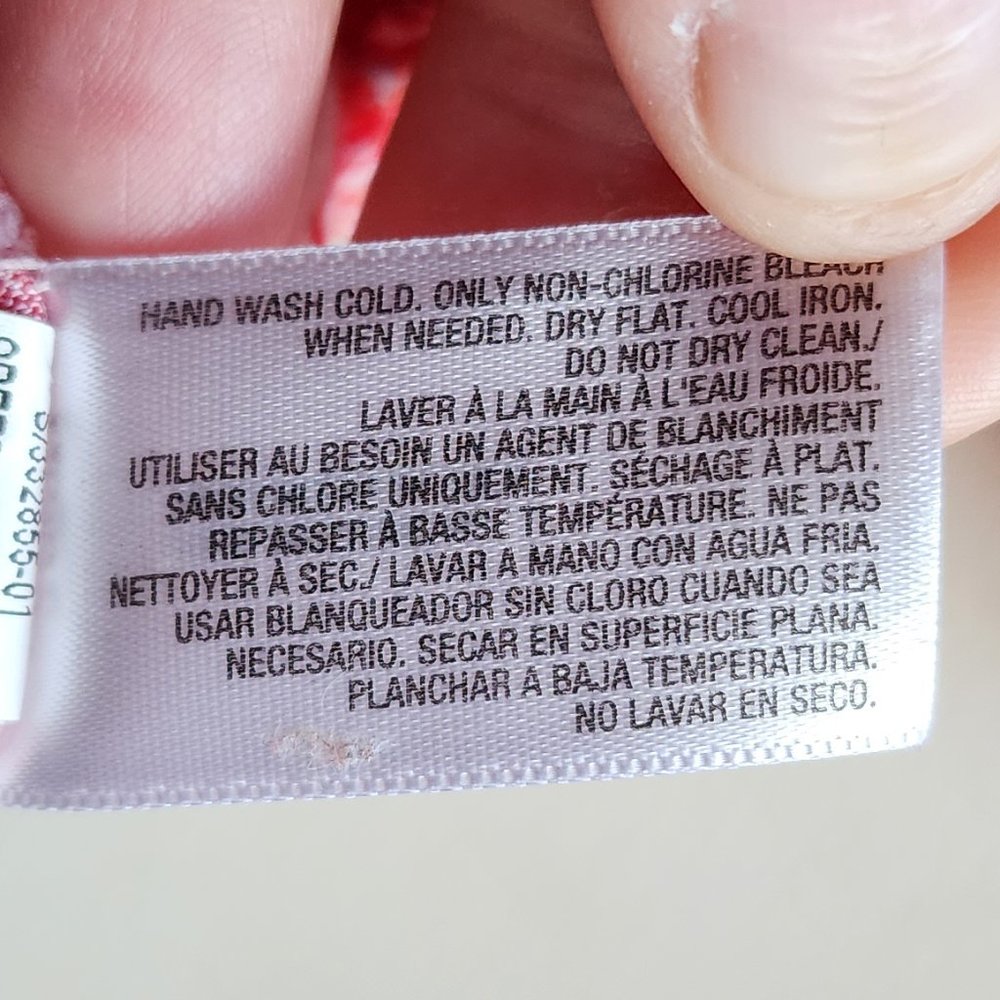 Old Navy Red/White/Pink Geometric Shape Scoop Neck Jersey Size Medium - Picture 8 of 12